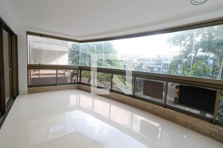 Varanda de apartamento à venda com 4 quartos, 232m² em Barra da Tijuca, Rio de Janeiro