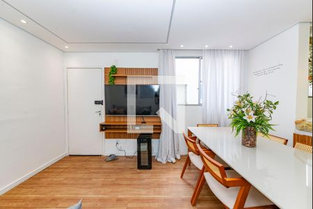 Sala de apartamento à venda com 2 quartos, 62m² em Cândida Ferreira, Contagem