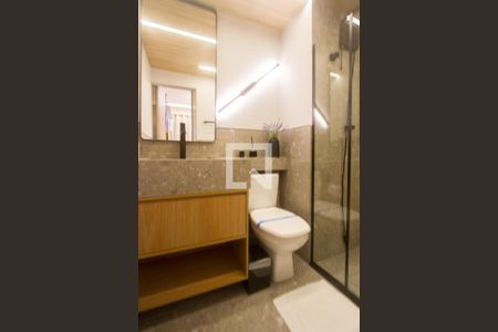 Banheiro de kitnet/studio para alugar com 1 quarto, 30m² em Campo Belo, São Paulo