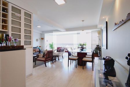 Sala 1 de apartamento à venda com 3 quartos, 225m² em Freguesia (jacarepaguá), Rio de Janeiro