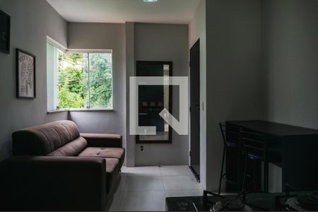 Sala/Cozinha de kitnet/studio para alugar com 1 quarto, 30m² em Maravista, Niterói