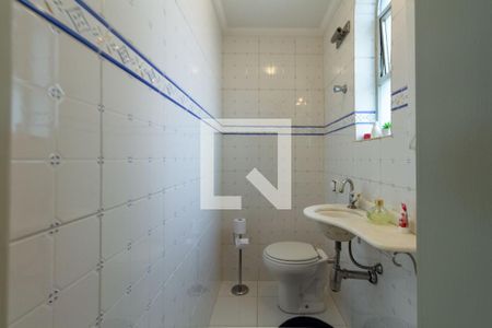 Banheiro de apartamento à venda com 3 quartos, 240m² em Campo Belo, São Paulo