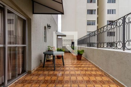 Área comum de apartamento à venda com 3 quartos, 240m² em Campo Belo, São Paulo