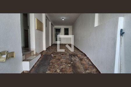 Garagem de casa à venda com 3 quartos, 110m² em Barcelona, São Caetano do Sul