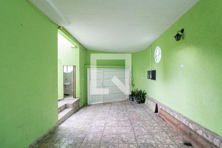 Garagem de casa à venda com 5 quartos, 250m² em Vila Feliz, São Paulo