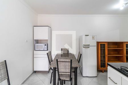 Cozinha de casa para alugar com 1 quarto, 35m² em Jardim Joao Xxiii, São Paulo