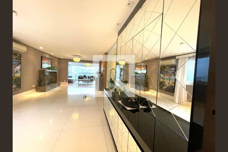 Sala de apartamento à venda com 5 quartos, 230m² em Pompeia, São Paulo