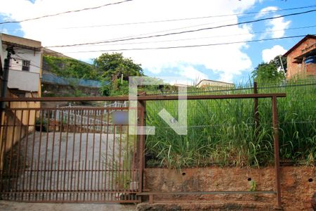 Fachada de casa à venda com 3 quartos, 164m² em Ermelinda, Belo Horizonte