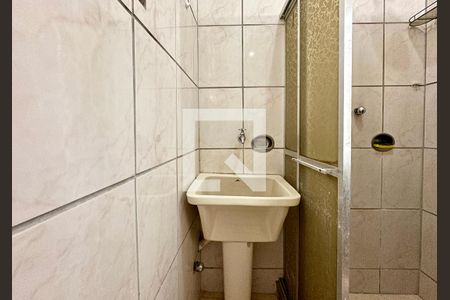 Banheiro de apartamento à venda com 1 quarto, 42m² em Saúde, Rio de Janeiro