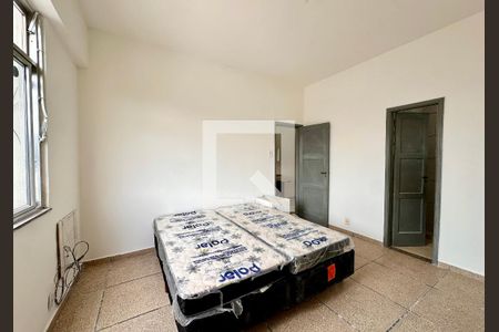 Quarto de apartamento à venda com 1 quarto, 42m² em Saúde, Rio de Janeiro