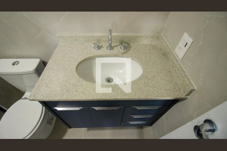 Banheiro de apartamento para alugar com 1 quarto, 31m² em Vila Prudente, São Paulo