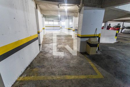 Garagem de apartamento à venda com 3 quartos, 180m² em Santo Antônio, Belo Horizonte