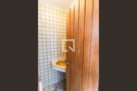 Lavabo na Sala 2 na Cobertura de apartamento à venda com 3 quartos, 180m² em Santo Antônio, Belo Horizonte