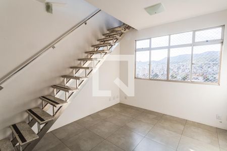 Sala 1 de apartamento à venda com 3 quartos, 180m² em Santo Antônio, Belo Horizonte
