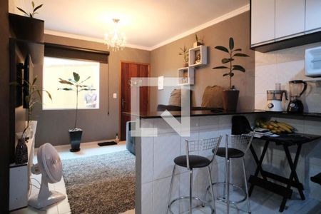 Sala/Cozinha de casa de condomínio para alugar com 2 quartos, 57m² em Vila Buenos Aires, São Paulo