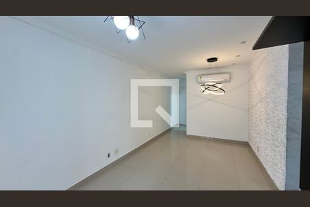 Sala de apartamento para alugar com 3 quartos, 90m² em Recreio dos Bandeirantes, Rio de Janeiro