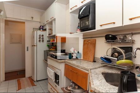 Cozinha de apartamento à venda com 2 quartos, 64m² em Alto da Lapa, São Paulo