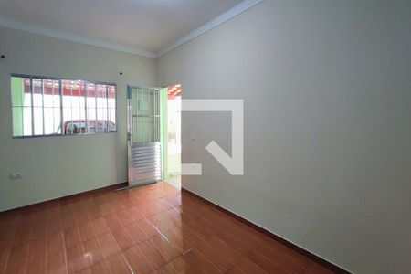 Sala de casa para alugar com 2 quartos, 90m² em Jardim Ipaussurama, Campinas