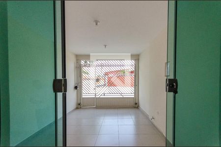 Sala - Janela de casa para alugar com 2 quartos, 115m² em Parque Sao Luis, São Paulo