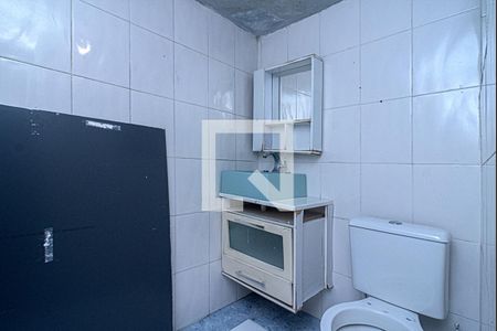 Banheiro de Serviço de casa à venda com 2 quartos, 91m² em Vila Santo Estefano, São Paulo