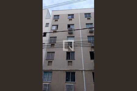 placa de apartamento para alugar com 2 quartos, 55m² em Jardim Jasmim, Nova Iguaçu