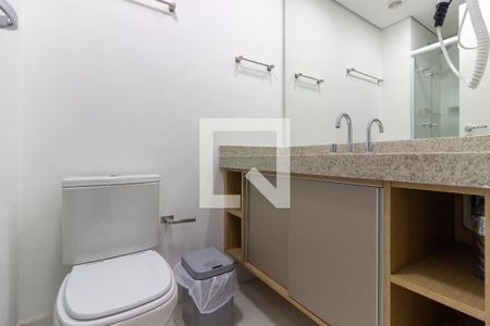 Banheiro de kitnet/studio à venda com 1 quarto, 28m² em Jardim São Paulo, São Paulo