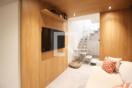 Sala de TV de apartamento à venda com 2 quartos, 135m² em Vila Olímpia, São Paulo