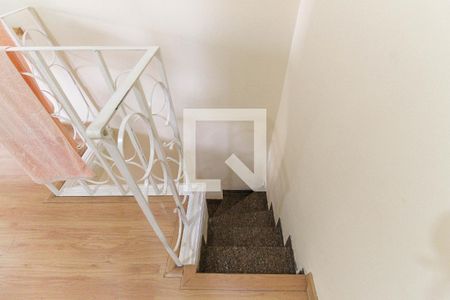 Escada de casa à venda com 3 quartos, 154m² em Vila Verde, São Paulo