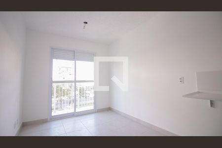Sala/Cozinha de apartamento para alugar com 2 quartos, 34m² em Vila Graciosa, São Paulo
