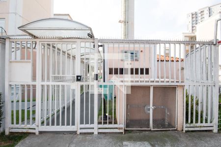 Fachada de apartamento para alugar com 2 quartos, 44m² em São Pedro, Osasco