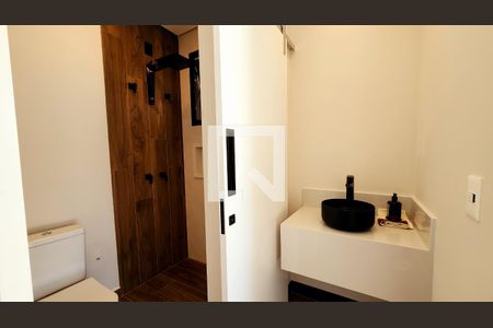 Banheiro de casa de condomínio para alugar com 4 quartos, 200m² em Jardim Ermida I, Jundiaí
