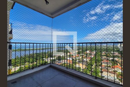 Varanda de apartamento à venda com 2 quartos, 110m² em Barra da Tijuca, Rio de Janeiro