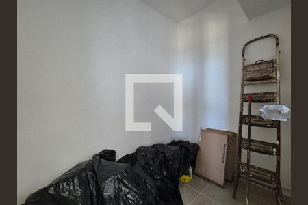 Quarto de Serviço de apartamento à venda com 2 quartos, 110m² em Barra da Tijuca, Rio de Janeiro