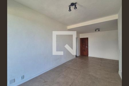 Sala de apartamento à venda com 2 quartos, 110m² em Barra da Tijuca, Rio de Janeiro