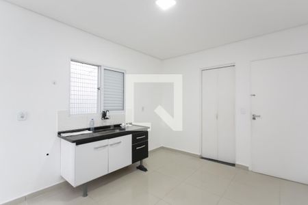 Sala/Cozinha de casa à venda com 1 quarto, 240m² em Jardim Lajeado, São Paulo