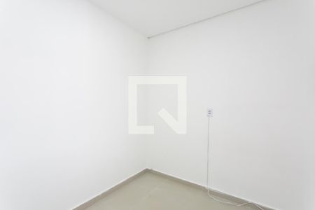 Quarto de casa à venda com 1 quarto, 240m² em Jardim Lajeado, São Paulo