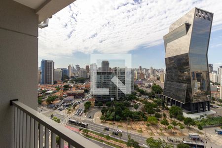 Vista/Varanda de kitnet/studio para alugar com 1 quarto, 27m² em Pinheiros, São Paulo