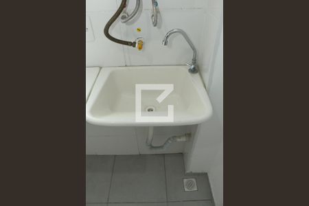 Área de Serviço de apartamento para alugar com 2 quartos, 50m² em Jardim Alvorada, Nova Iguaçu