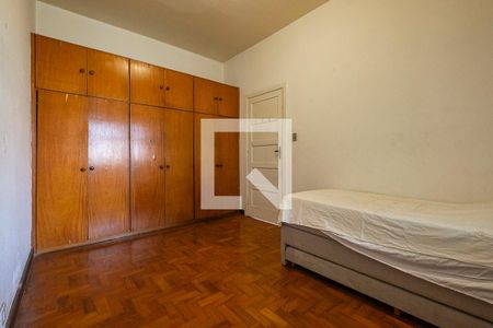Quarto 2 de casa para alugar com 2 quartos, 90m² em Pinheiros, São Paulo