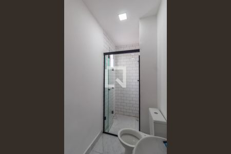 Banheiro de apartamento à venda com 2 quartos, 42m² em Limoeiro, São Paulo