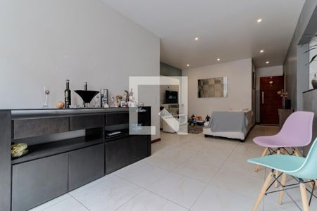 Sala  de apartamento à venda com 3 quartos, 115m² em Copacabana, Rio de Janeiro