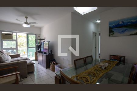 Sala de apartamento à venda com 2 quartos, 71m² em Recreio dos Bandeirantes, Rio de Janeiro