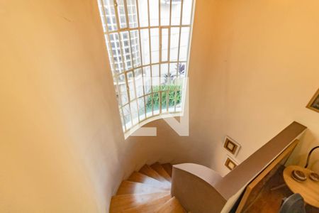 Escada de casa à venda com 3 quartos, 225m² em Vila da Saúde, São Paulo