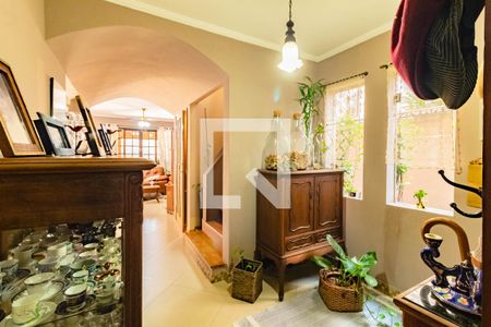 Corredor de casa à venda com 3 quartos, 225m² em Vila da Saúde, São Paulo