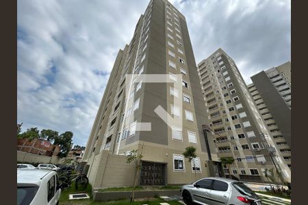 Fachada do bloco de apartamento para alugar com 2 quartos, 60m² em Del Castilho, Rio de Janeiro