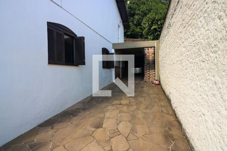 Quintal de casa à venda com 5 quartos, 402m² em Partenon, Porto Alegre