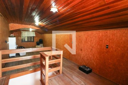 Sótão da casa de casa à venda com 5 quartos, 402m² em Partenon, Porto Alegre
