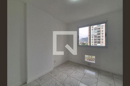 Quarto de apartamento para alugar com 2 quartos, 66m² em Recreio dos Bandeirantes, Rio de Janeiro