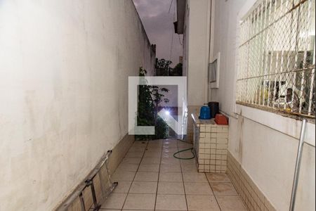Corredor de casa para alugar com 3 quartos, 540m² em Cambuci, São Paulo