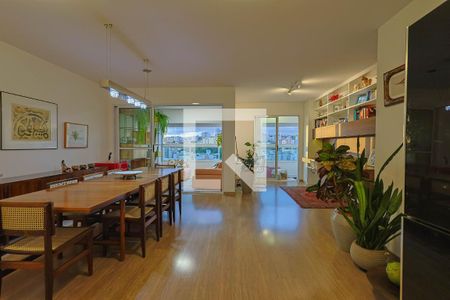 Sala de apartamento à venda com 4 quartos, 115m² em Ipiranga, Belo Horizonte